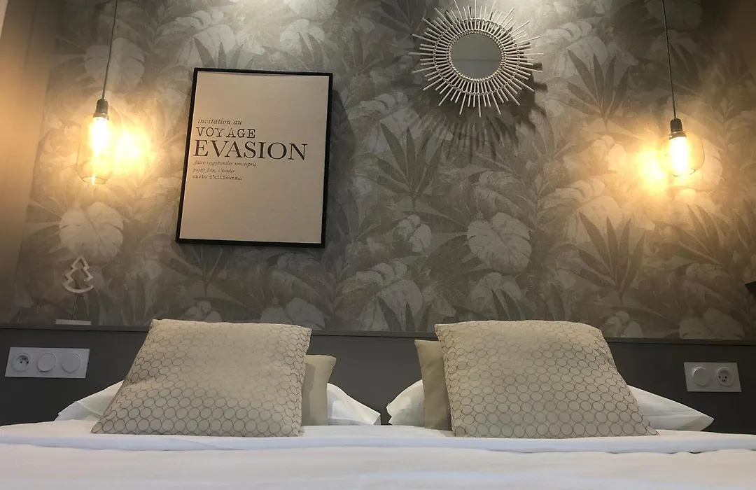 Cit'Hotel Les Alizes-1